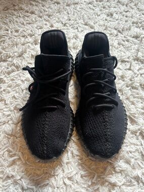 Mens Black Yeezy Shoes for Sale up to 90% Off: Poshmark Mens Black Yeezy Shoes for Sale up to 90% Off: Poshmark